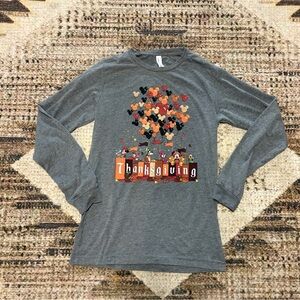 Disney Gray Thanksgiving Long Sleeve Shirt Small